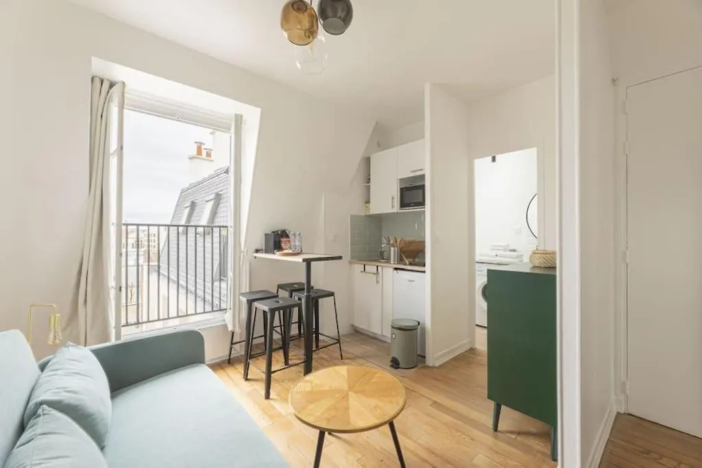 Apartment 1 Bedroom # Paris 14 # Alesia France