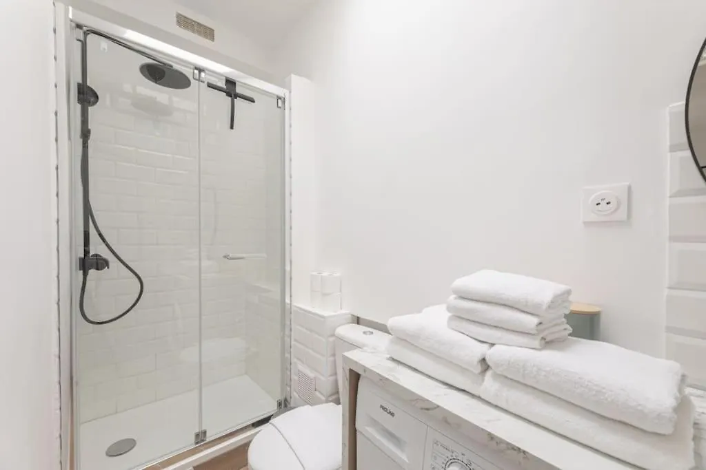 Apartment 1 Bedroom # Paris 14 # Alesia 0*,  France
